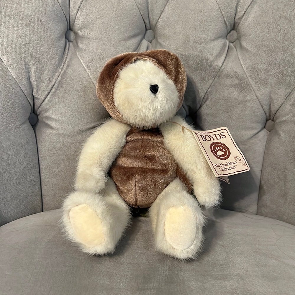 Boyd’s bears “Pokie”